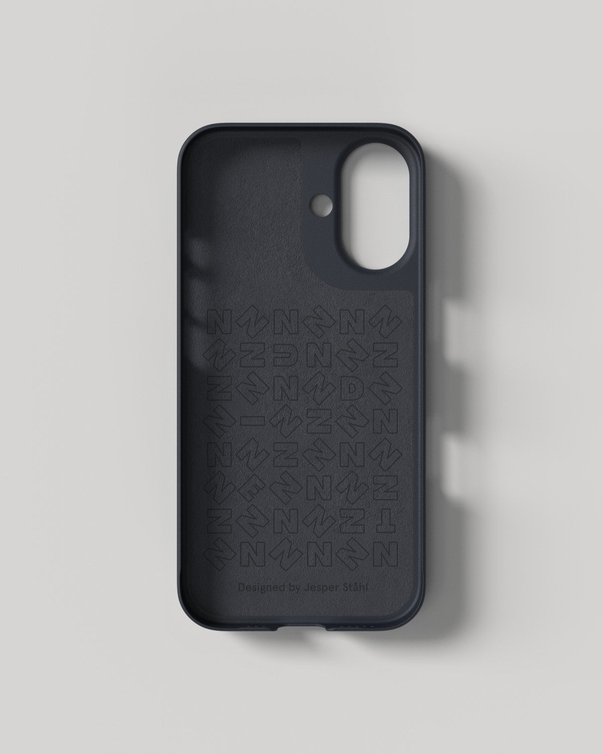 Thin Case - iPhone 16 - Ink Black & Midwinter Blue