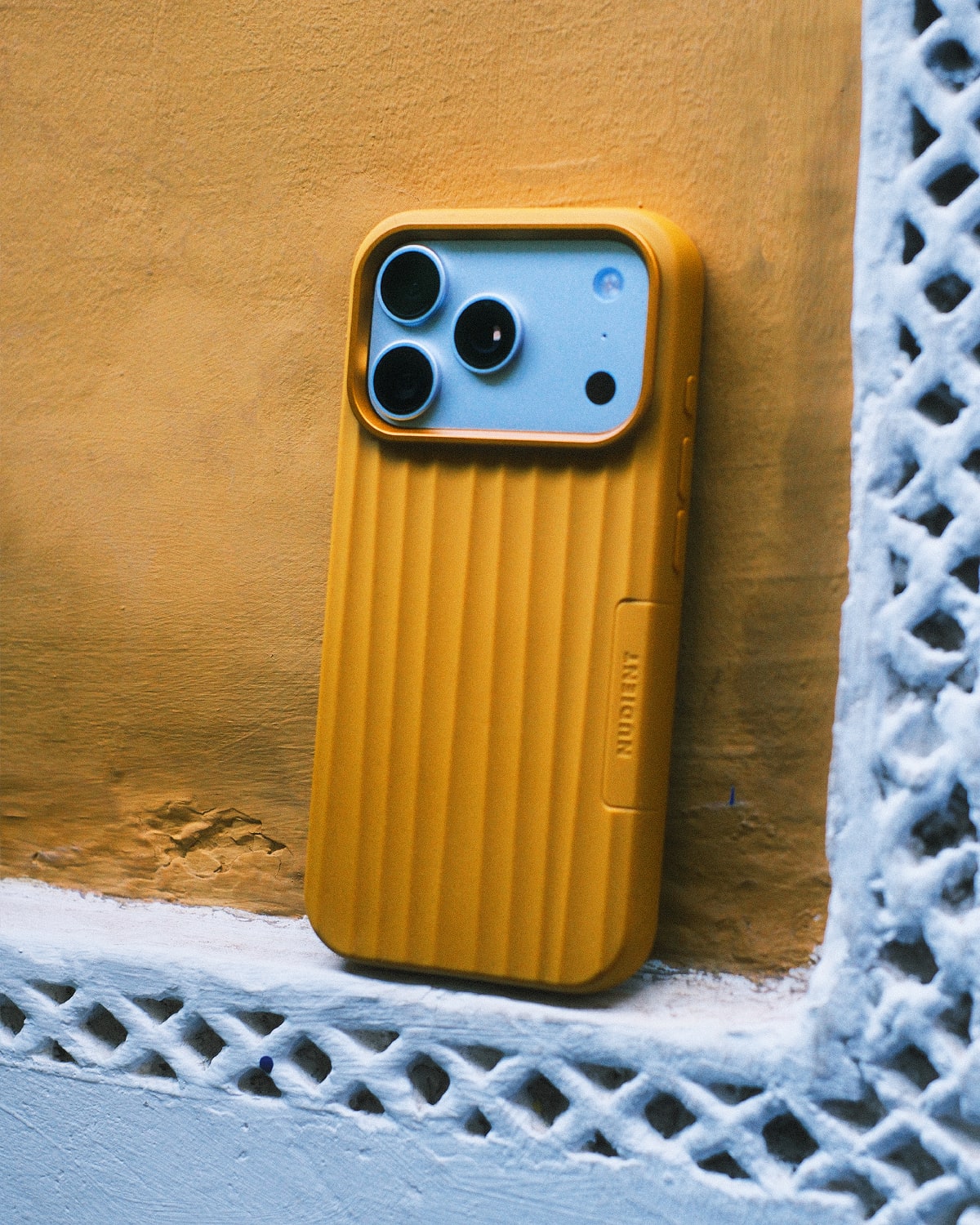 Bold Case